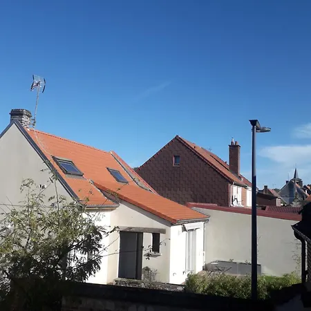 De L'allee Arras Holiday home *